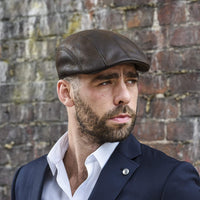 Men's Brown Flat Ivy Hat - stylish model